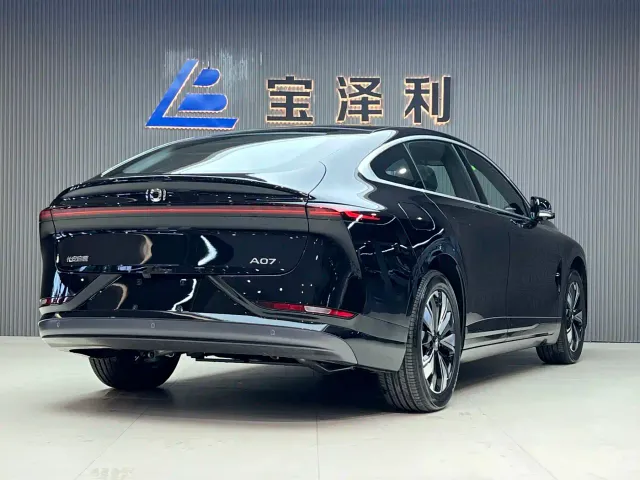 Changan Qiyuan A07 — Фото автомобиля 3