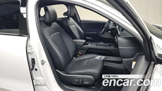 Hyundai Ioniq 6 — Фото автомобиля 16