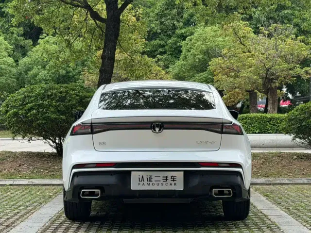 Changan UNI-V — Фото автомобиля 6