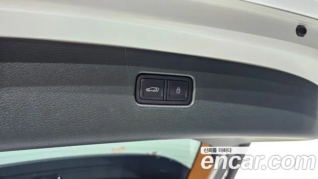 Genesis GV80 — Фото автомобиля 26