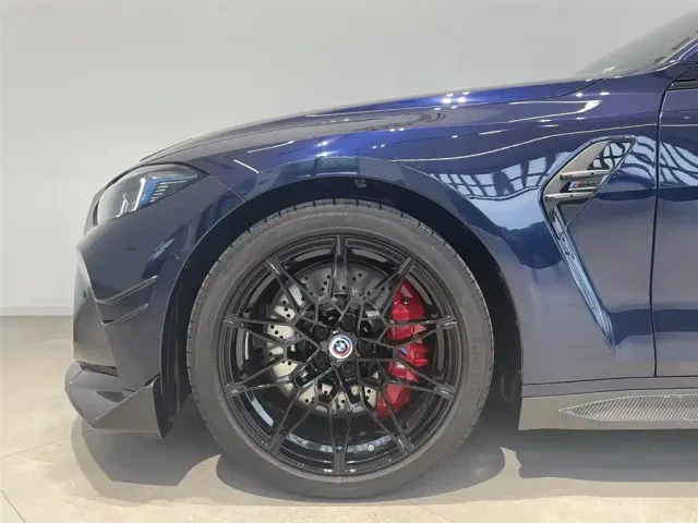 BMW M4 — Фото автомобиля 18