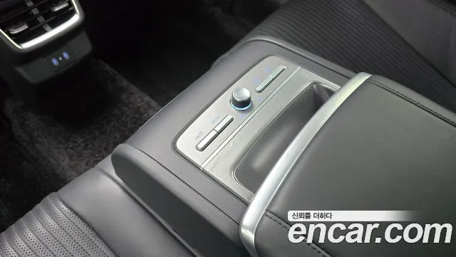 Hyundai Grandeur — Фото автомобиля 14
