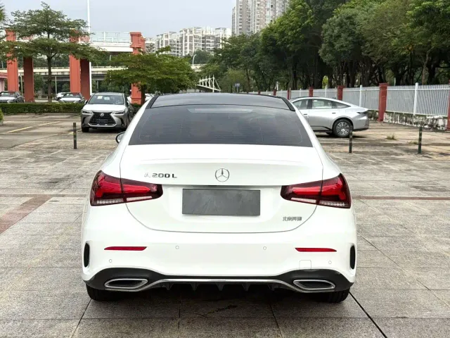 Mercedes-Benz A-Class — Фото автомобиля 9