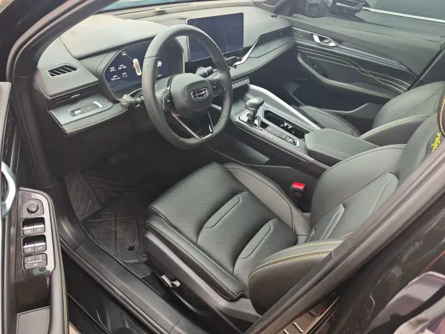 Geely Xingrui — Фото автомобиля 4