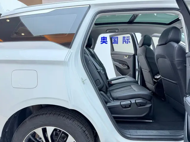 Wuling Victory — Фото автомобиля 18