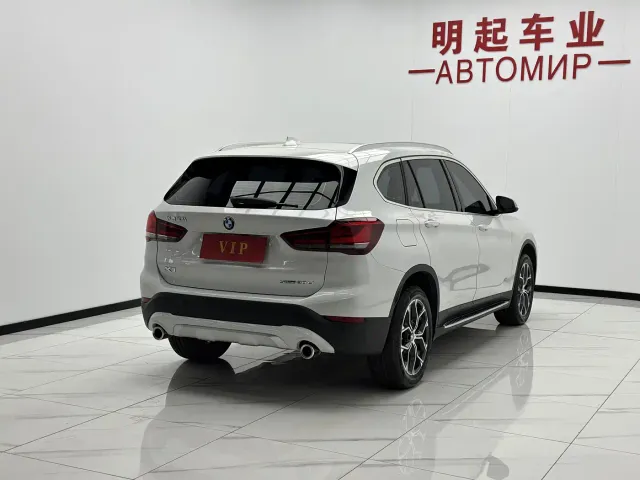 BMW X1 — Фото автомобиля 9