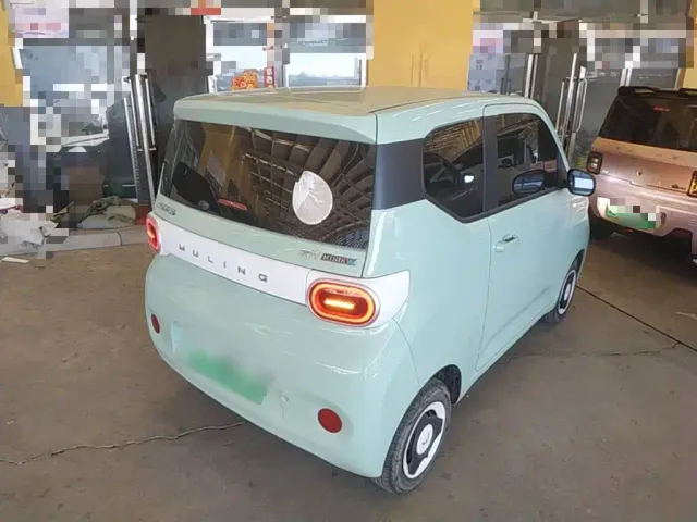 Wuling Hongguang Mini EV — Фото автомобиля 6