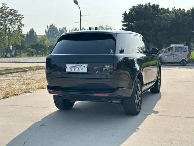 Land Rover Range Rover — Фото автомобиля 6