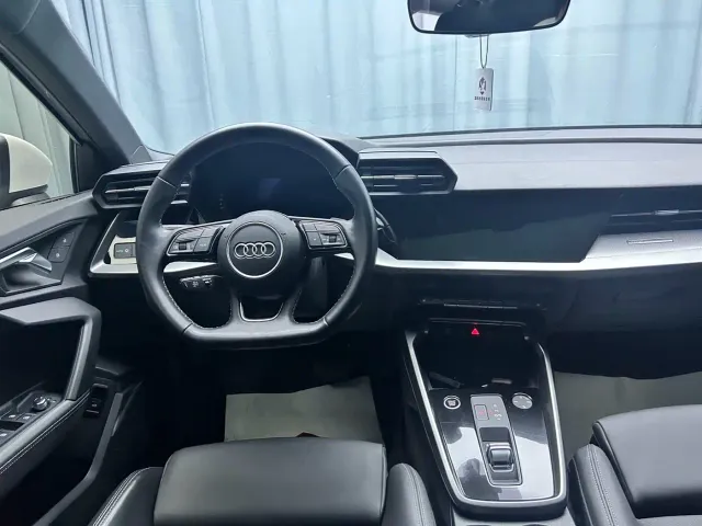 Audi A3 — Фото автомобиля 12