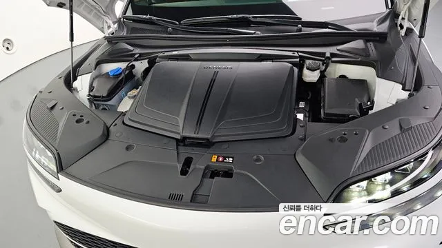 Genesis GV60 — Фото автомобиля 5