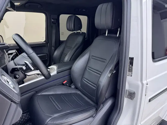 Mercedes-Benz G-Class — Фото автомобиля 12