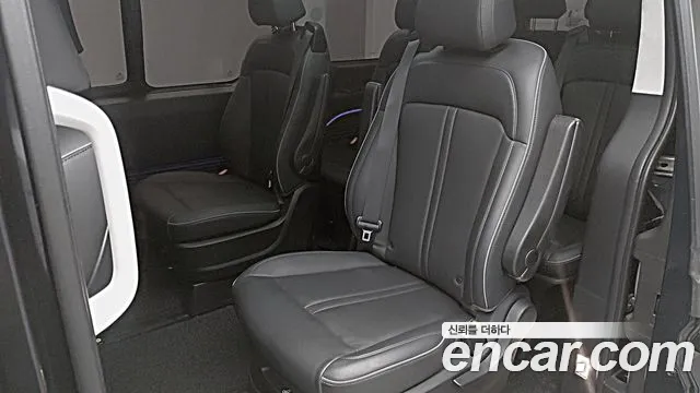 Hyundai Staria — Фото автомобиля 9