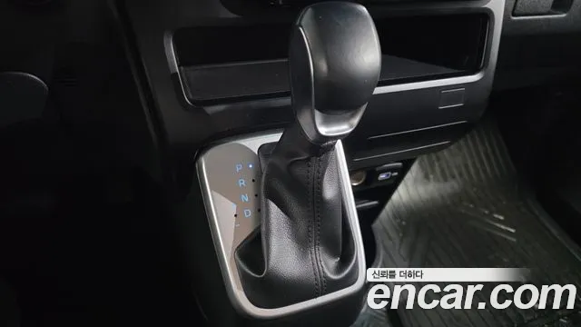 Hyundai Staria — Фото автомобиля 12