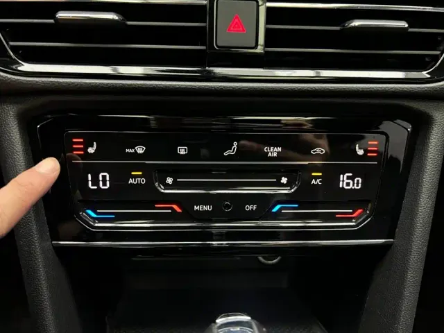 Volkswagen Tharu — Фото автомобиля 12