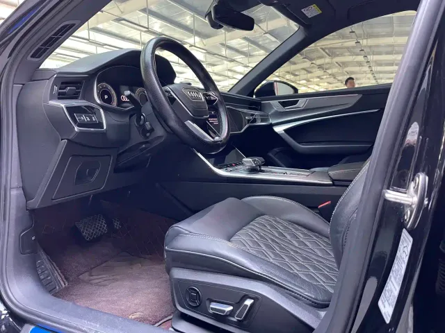 Audi A6L — Фото автомобиля 7
