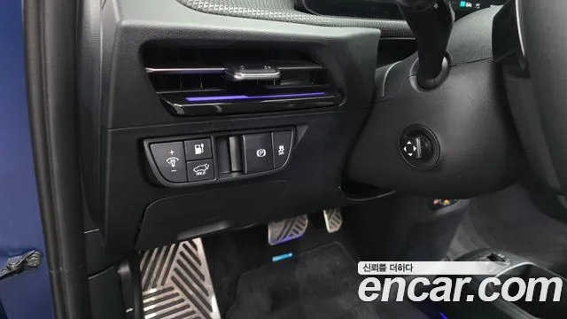 Kia EV6 — Фото автомобиля 23