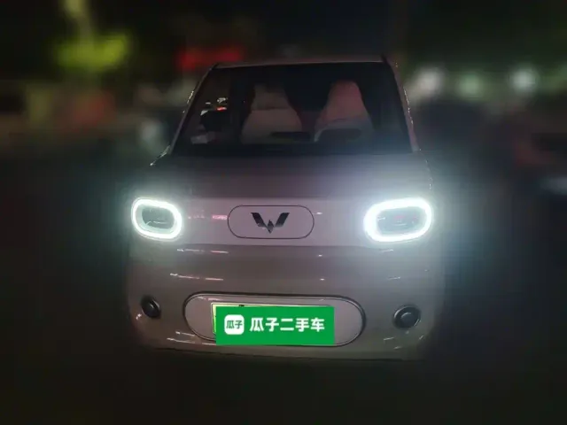Wuling Hongguang Mini EV — Фото автомобиля 2