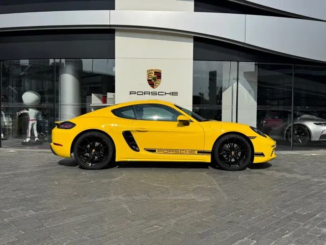 Porsche 718 — Фото автомобиля 4