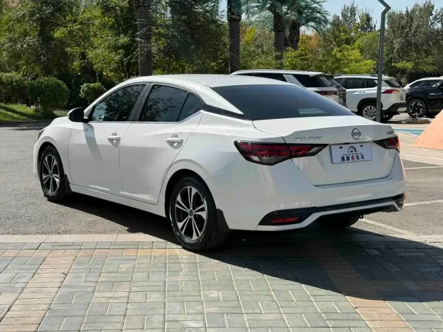 Nissan Sylphy — Фото автомобиля 7
