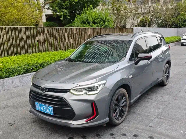 Фотография автомобиля — Chevrolet Orlando
