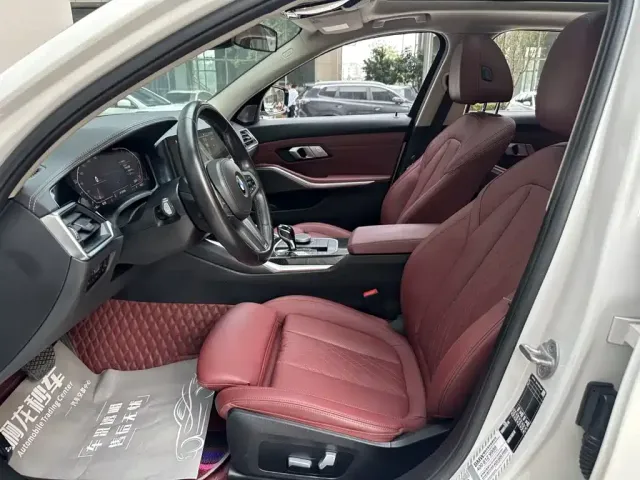 BMW 3 Series — Фото автомобиля 11