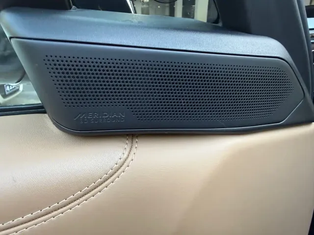 Land Rover Range Rover — Фото автомобиля 8