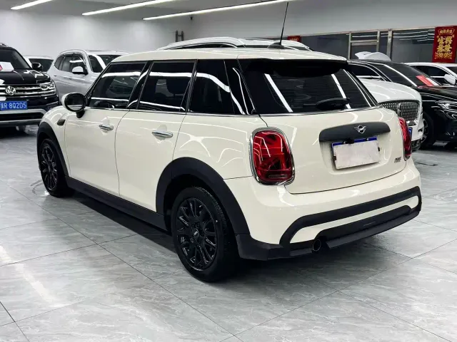 MINI Hatch — Фото автомобиля 4