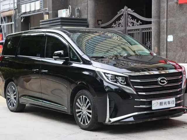 GAC Trumpchi M8 — Фото автомобиля 3