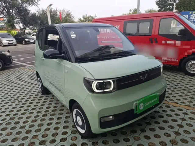 Wuling Hongguang Mini EV — Фото автомобиля 3