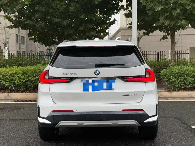 BMW X1 — Фото автомобиля 8