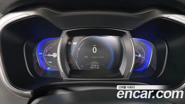 Renault-KoreaSamsung QM6 Новый QM6 2.0 GDe Première 2WD — Фото автомобиля 8