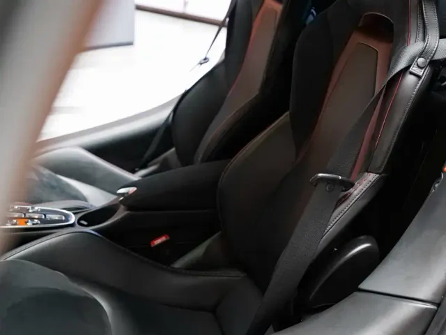 McLaren GT — Фото автомобиля 14