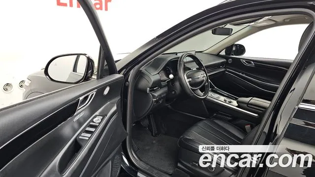 Genesis GV80 — Фото автомобиля 15