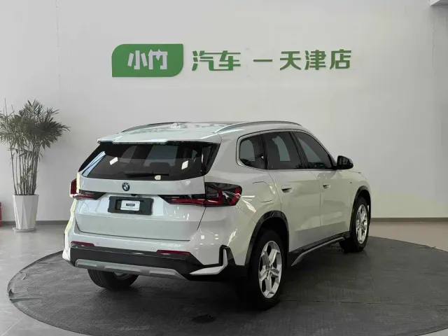 BMW X1 — Фото автомобиля 4