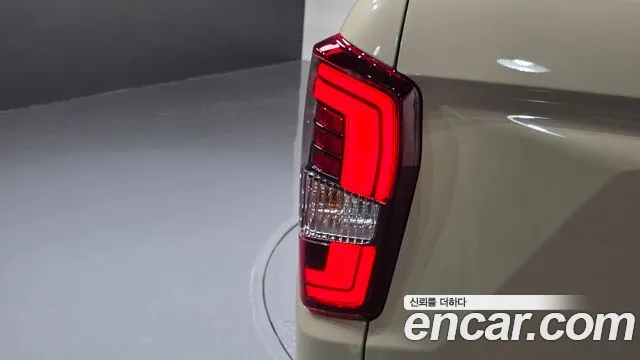KG_Mobility_Ssangyong Rexton Новый Rexton Sport Khan Дизель 2.2 4WD — Фото автомобиля 19
