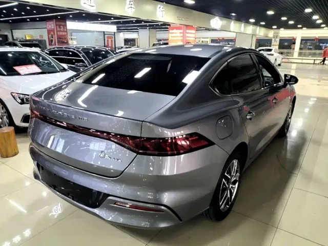 BYD Qin PLUS — Фото автомобиля 6