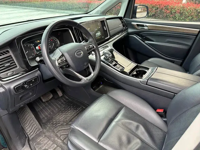 GAC Trumpchi M8 — Фото автомобиля 9