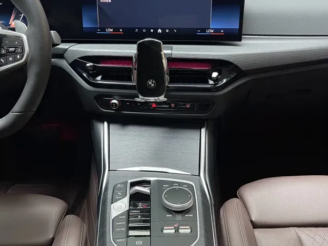 BMW BMW 3 Series 2025 325Li M Sport Package — Фото автомобиля 7
