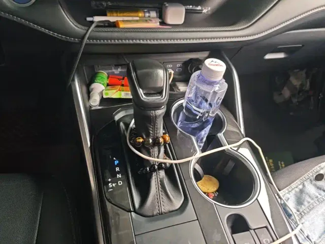 Toyota Crown Kluger 2021 2.5L HEV 4WD Premium — Фото автомобиля 13