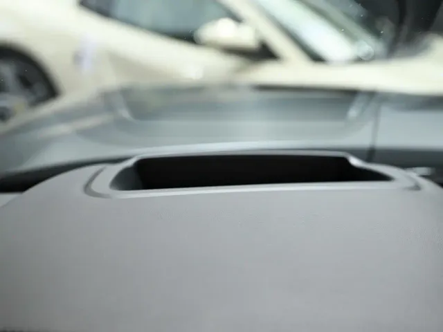 Land Rover Range Rover Sport — Фото автомобиля 10