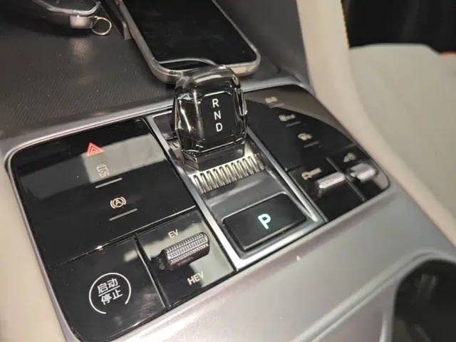 BYD Song PLUS — Фото автомобиля 13
