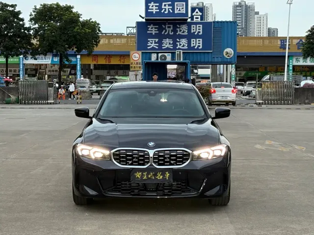 BMW 3 Series — Фото автомобиля 2