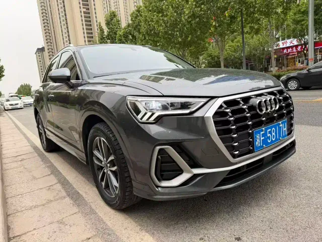 Audi Q3 — Фото автомобиля 3
