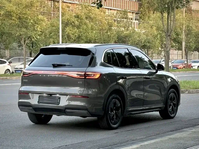 Geely Galaxy E5 — Фото автомобиля 5