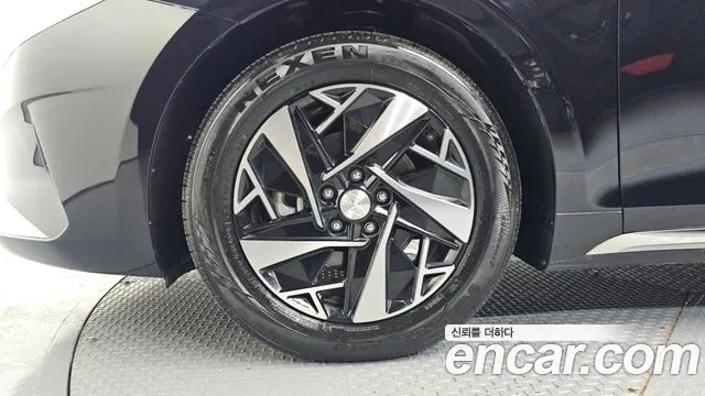 Hyundai Grandeur (New) Hybrid — Фото автомобиля 5