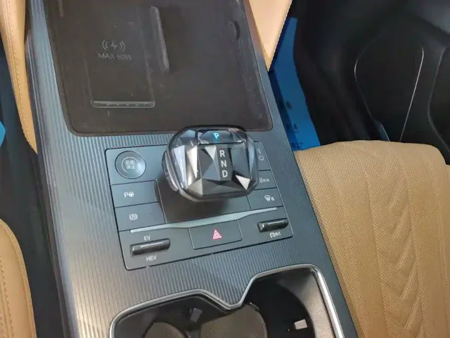 BYD Song L DM-i — Фото автомобиля 16