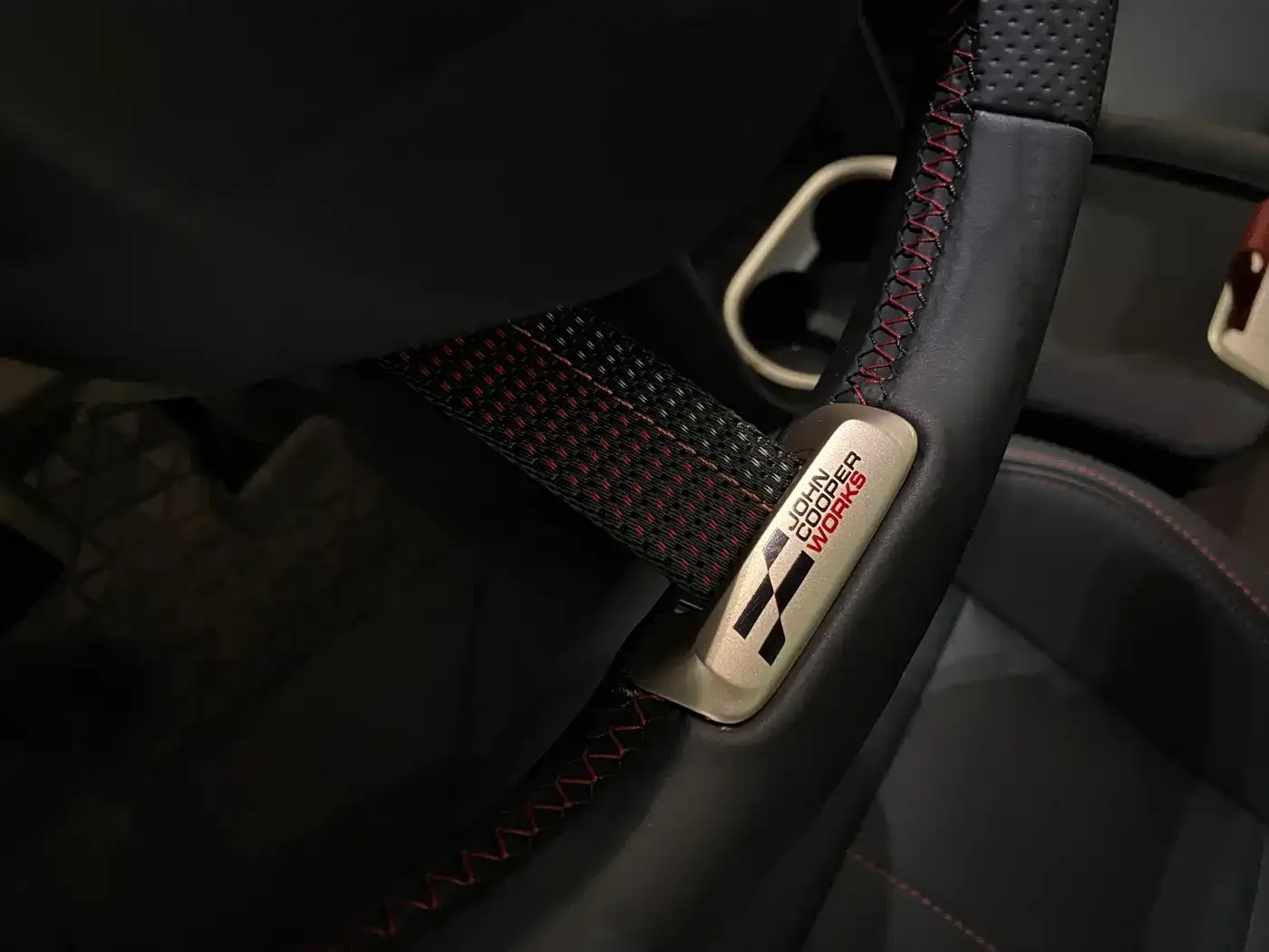 MINI MINI JCW COUNTRYMAN 2024 2.0T JOHN COOPER WORKS — Фото автомобиля 23