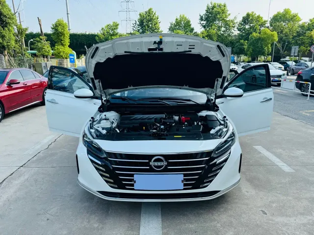Nissan Teana — Фото автомобиля 12