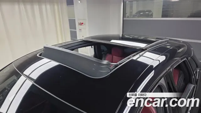 Porsche Macan — Фото автомобиля 28