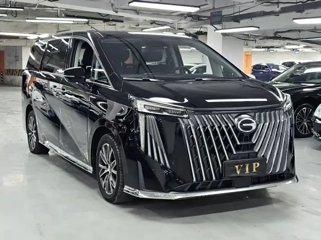 GAC Trumpchi M8 — Фото автомобиля 3